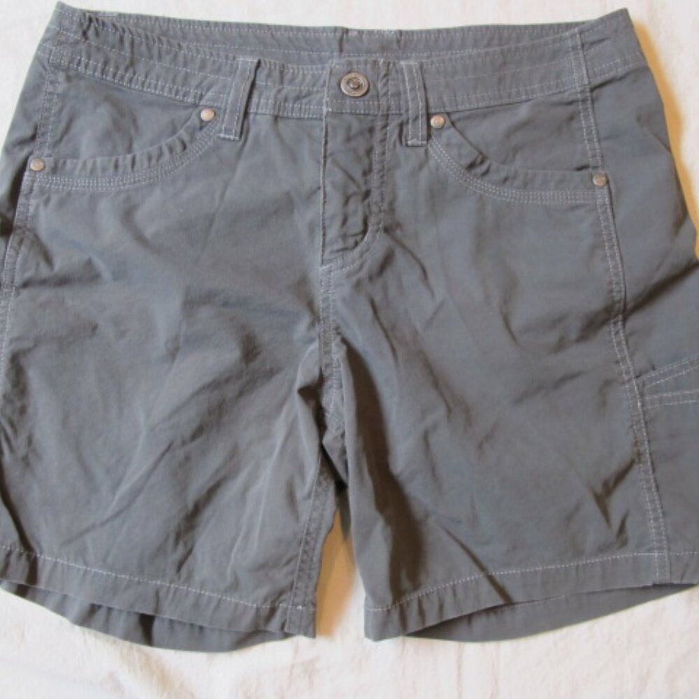 Kuhl Free Range shorts size 6